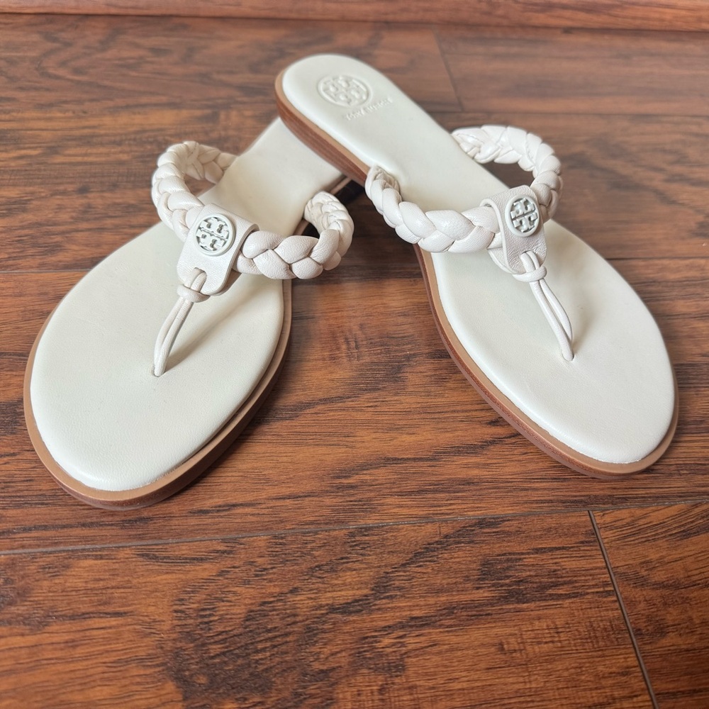 Tory Burch braided benton thong. - Picture 4 of 5
